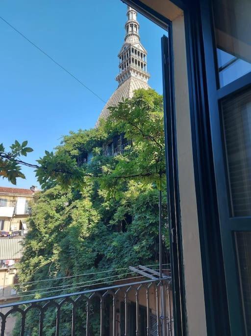 טורינו Appartamento Sotto La Mole Antonelliana מראה חיצוני תמונה