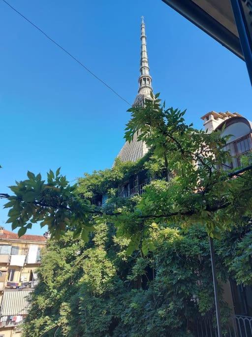 טורינו Appartamento Sotto La Mole Antonelliana מראה חיצוני תמונה